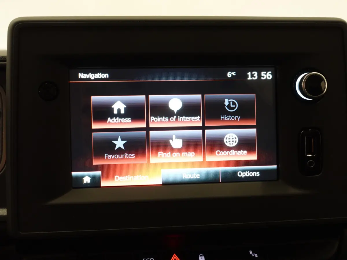 T33 2.3 dCi 135PK L2H2 Airco Cruise control Parkeersensoren Navigatie Trekhaak