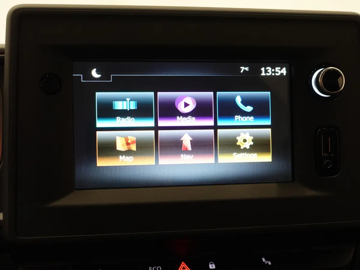 T33 2.3 dCi 135PK L2H2 Airco Cruise control Parkeersensoren Navigatie Trekhaak