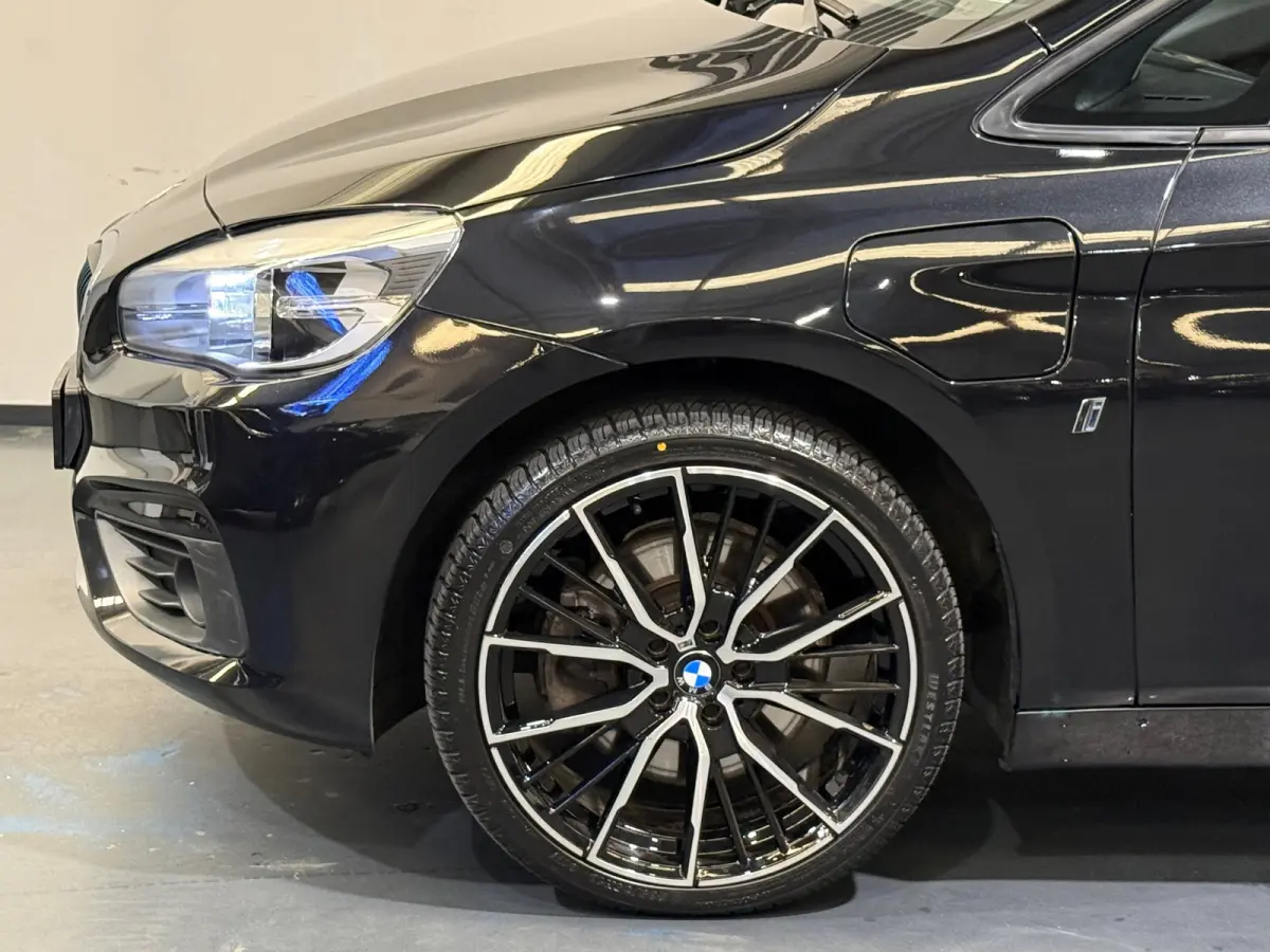 225xe iPerformance Plug In Hybride Navi Camera Cruise Leder bekleding Nieuwe Apk