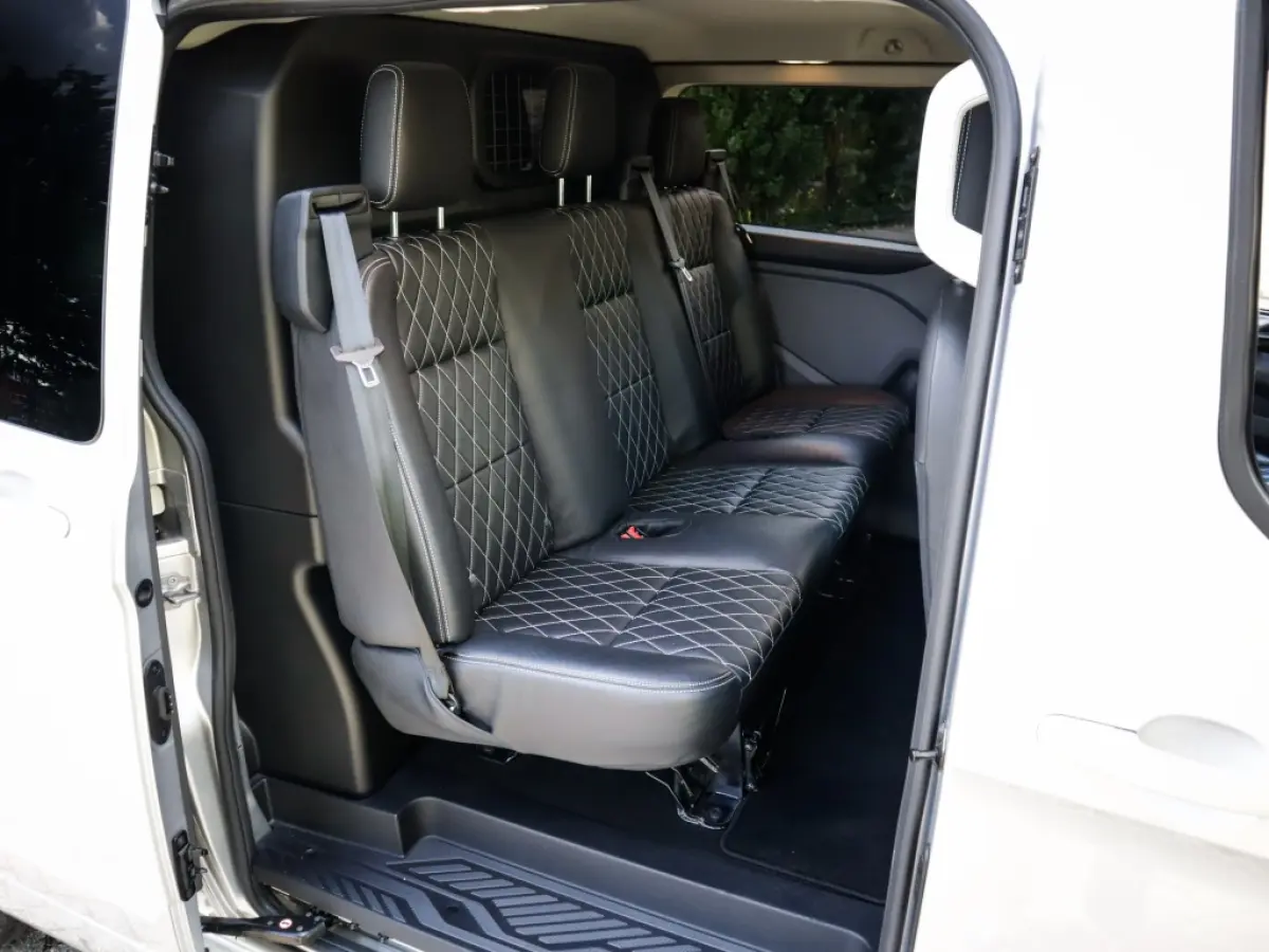 300 2.0 TDCI L2H1 Limited DC 2e-Eig. & Keurig-Onderh. BOVAG-Garantie. NL-Auto.