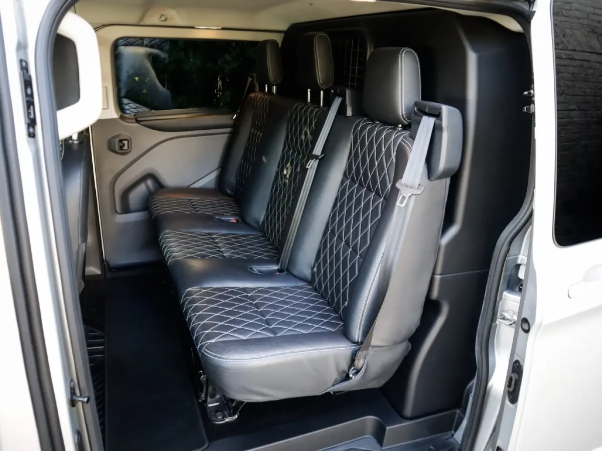 300 2.0 TDCI L2H1 Limited DC 2e-Eig. & Keurig-Onderh. BOVAG-Garantie. NL-Auto.