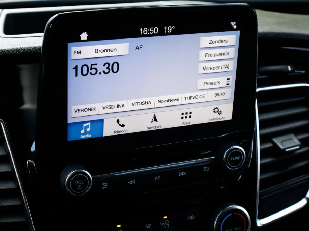 300 2.0 TDCI L2H1 Limited DC 2e-Eig. & Keurig-Onderh. BOVAG-Garantie. NL-Auto.