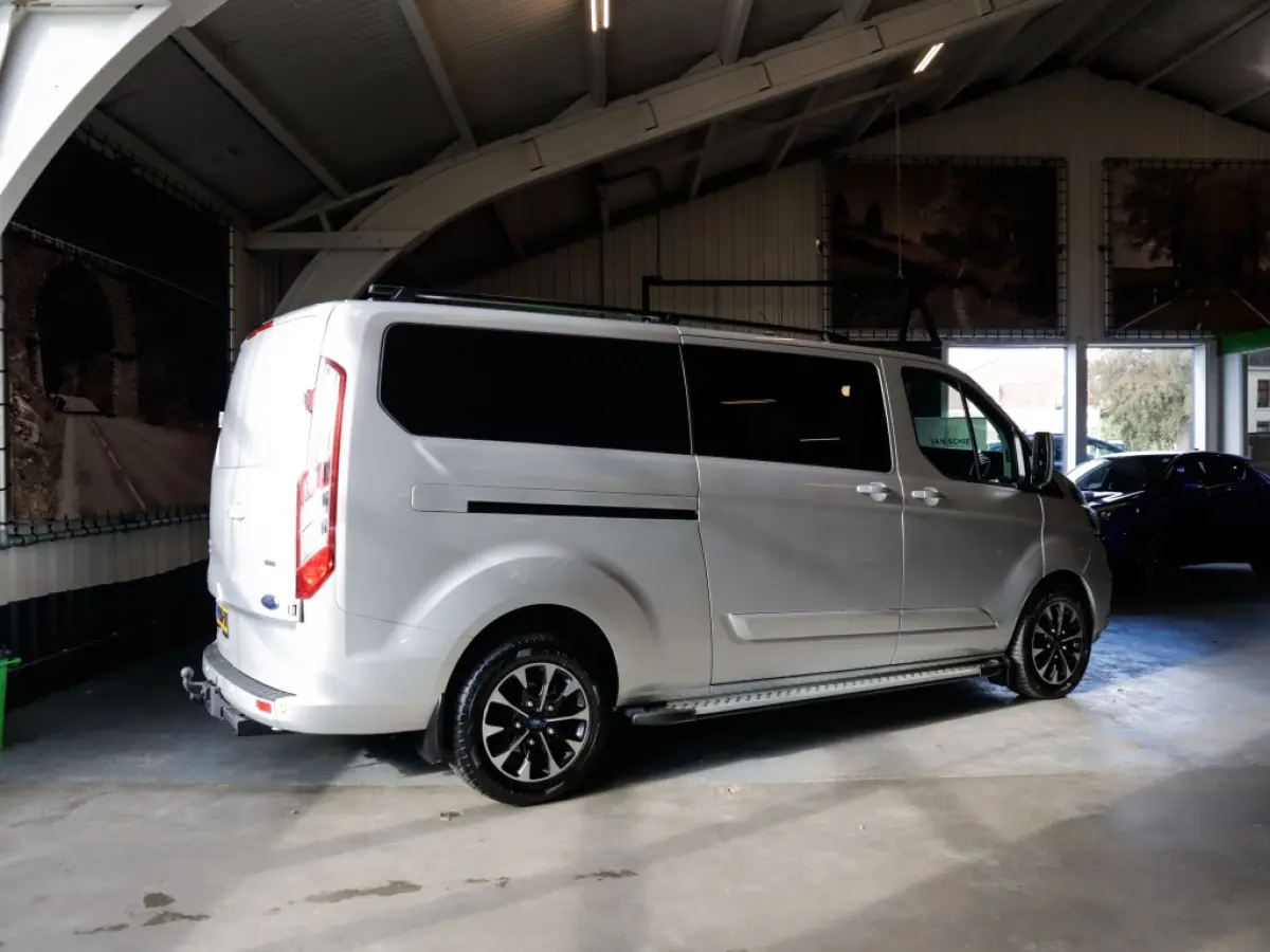 300 2.0 TDCI L2H1 Limited DC 2e-Eig. & Keurig-Onderh. BOVAG-Garantie. NL-Auto.