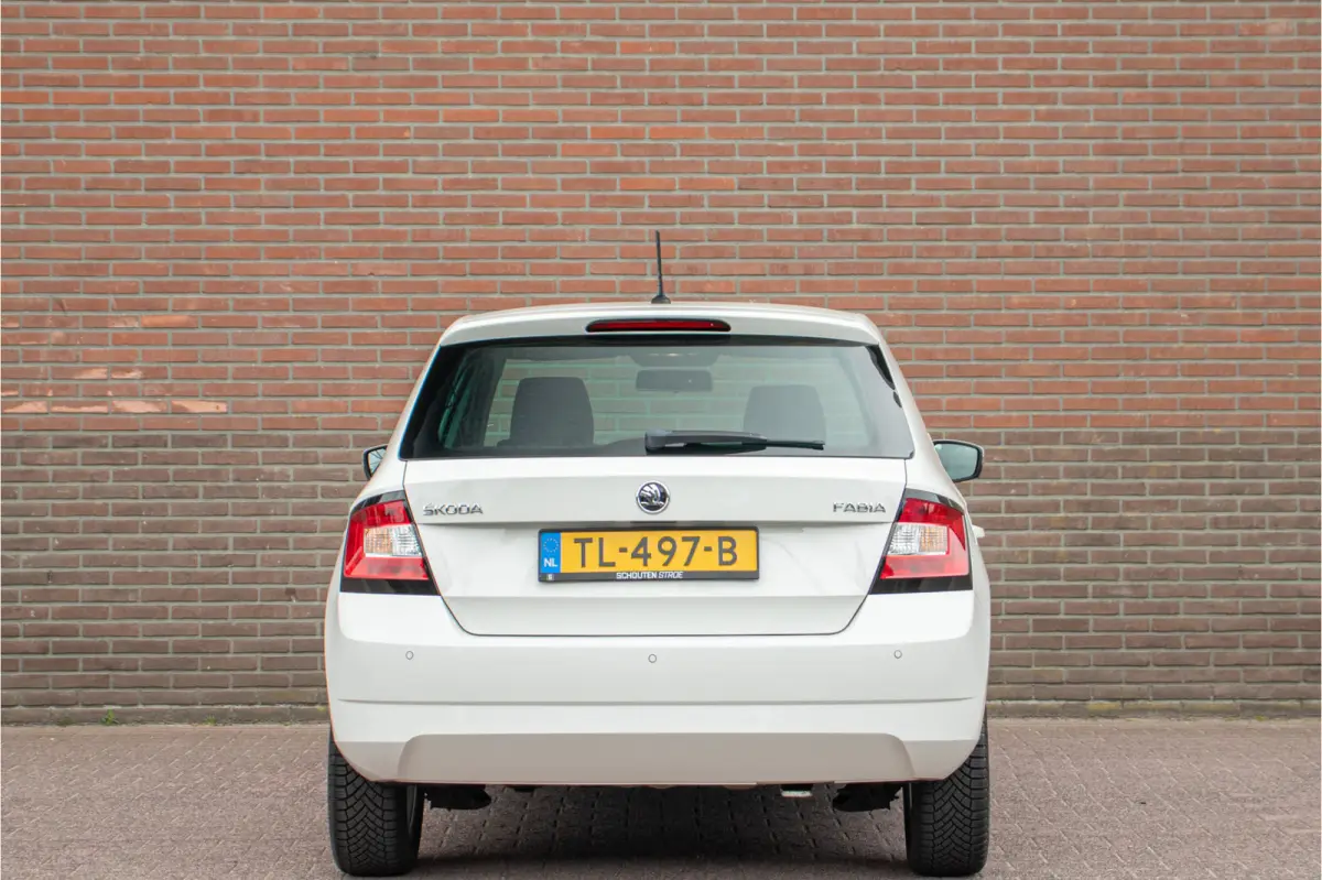 1.0 TSI Clever, Origineel NL, Navigatie, PDC, Airco, Cruise control.