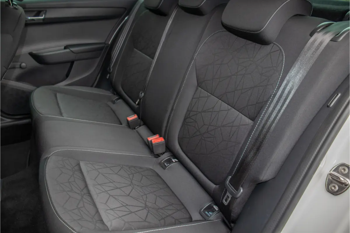1.0 TSI Clever, Origineel NL, Navigatie, PDC, Airco, Cruise control.