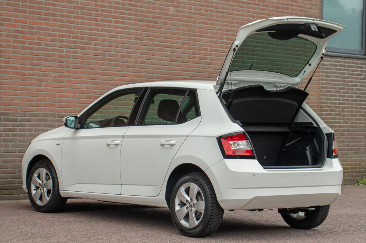1.0 TSI Clever, Origineel NL, Navigatie, PDC, Airco, Cruise control.