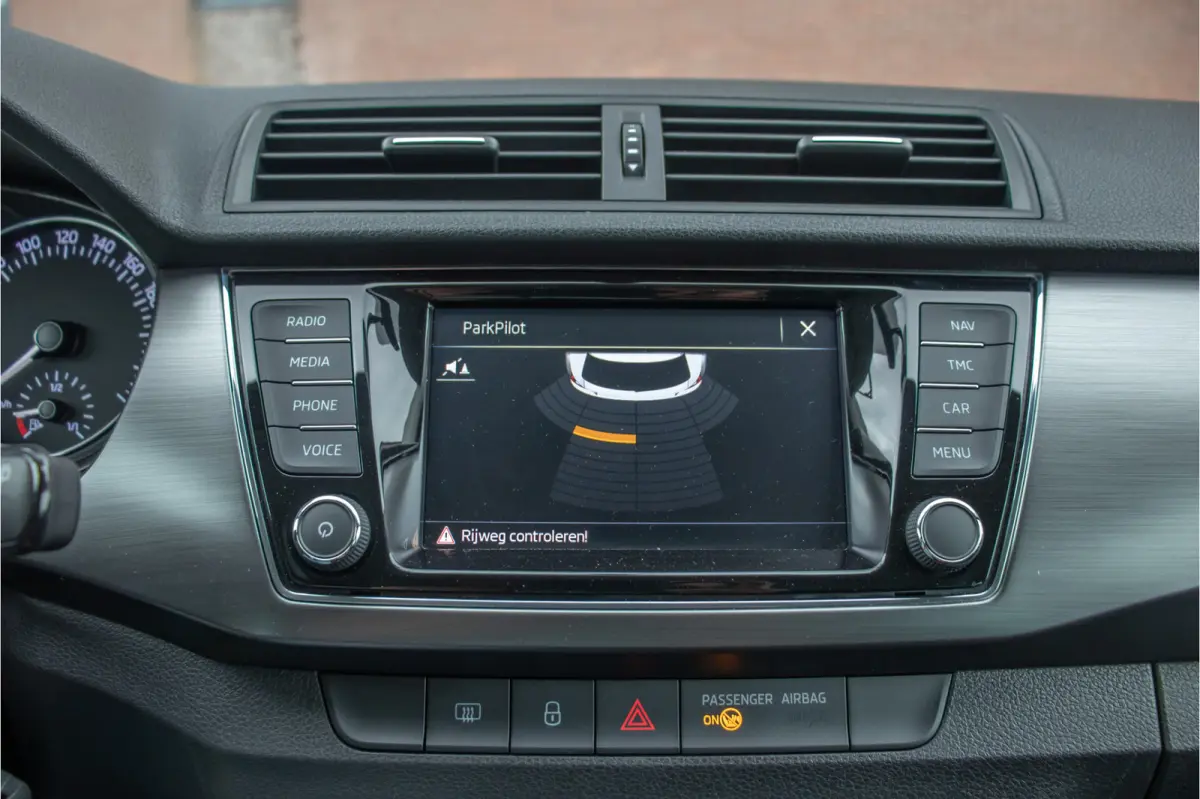 1.0 TSI Clever, Origineel NL, Navigatie, PDC, Airco, Cruise control.