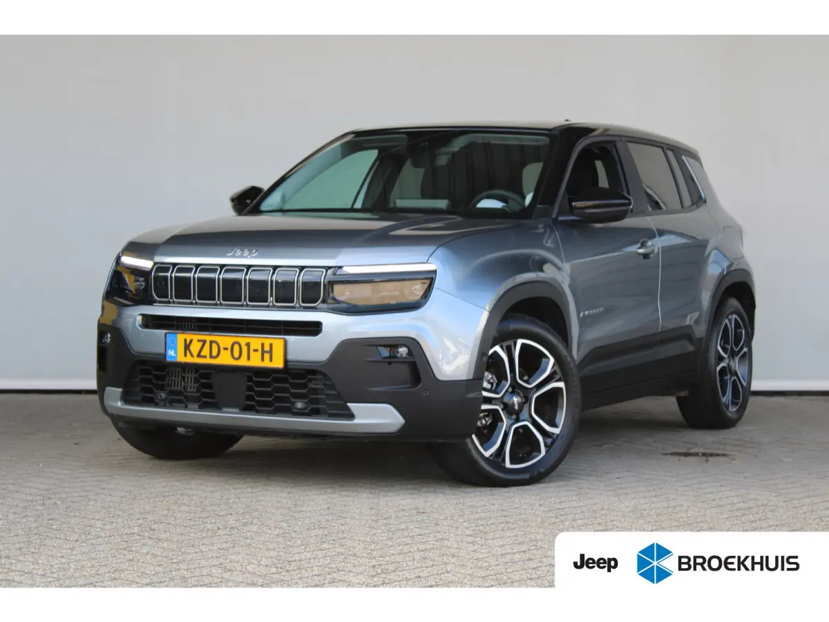 1.2 e-Hybrid Summit | Adaptieve cruise control | 18` lichtmetalen velgen | Climate control |