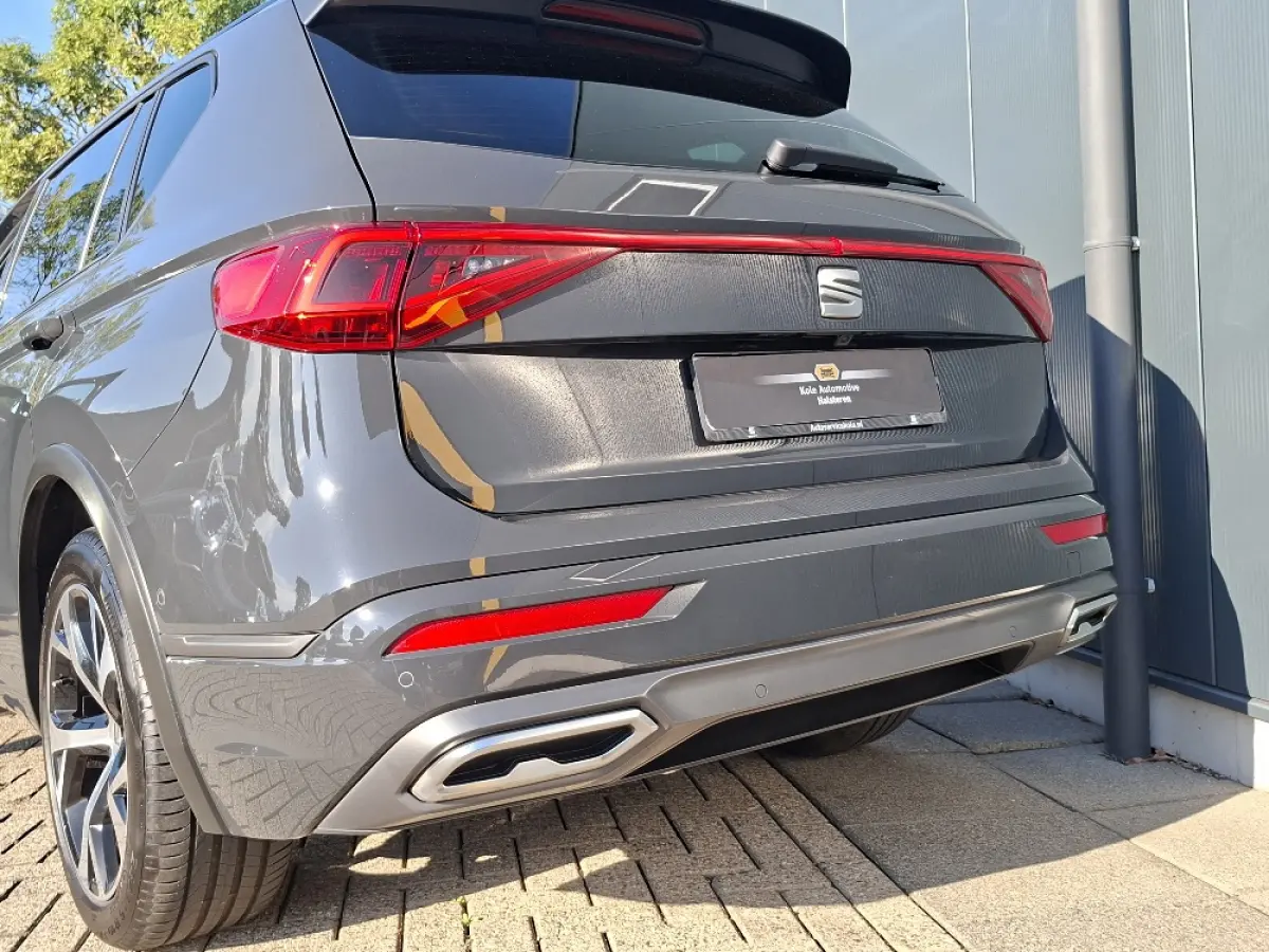 * FR * 1.4 TSI e-Hybrid PHEV 245pk * Elek. Trekhaak * Navigatiesysteem * Stoelverwarming *