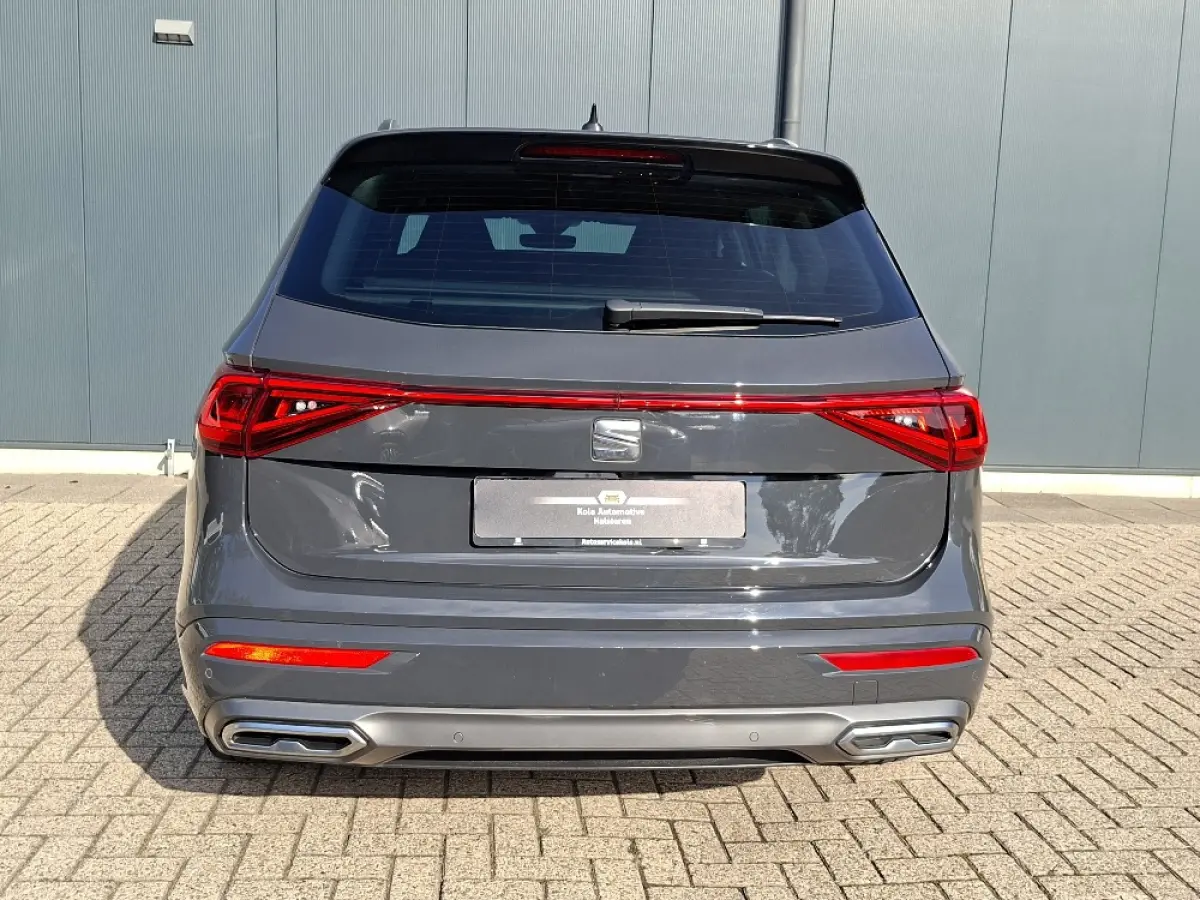 * FR * 1.4 TSI e-Hybrid PHEV 245pk * Elek. Trekhaak * Navigatiesysteem * Stoelverwarming *