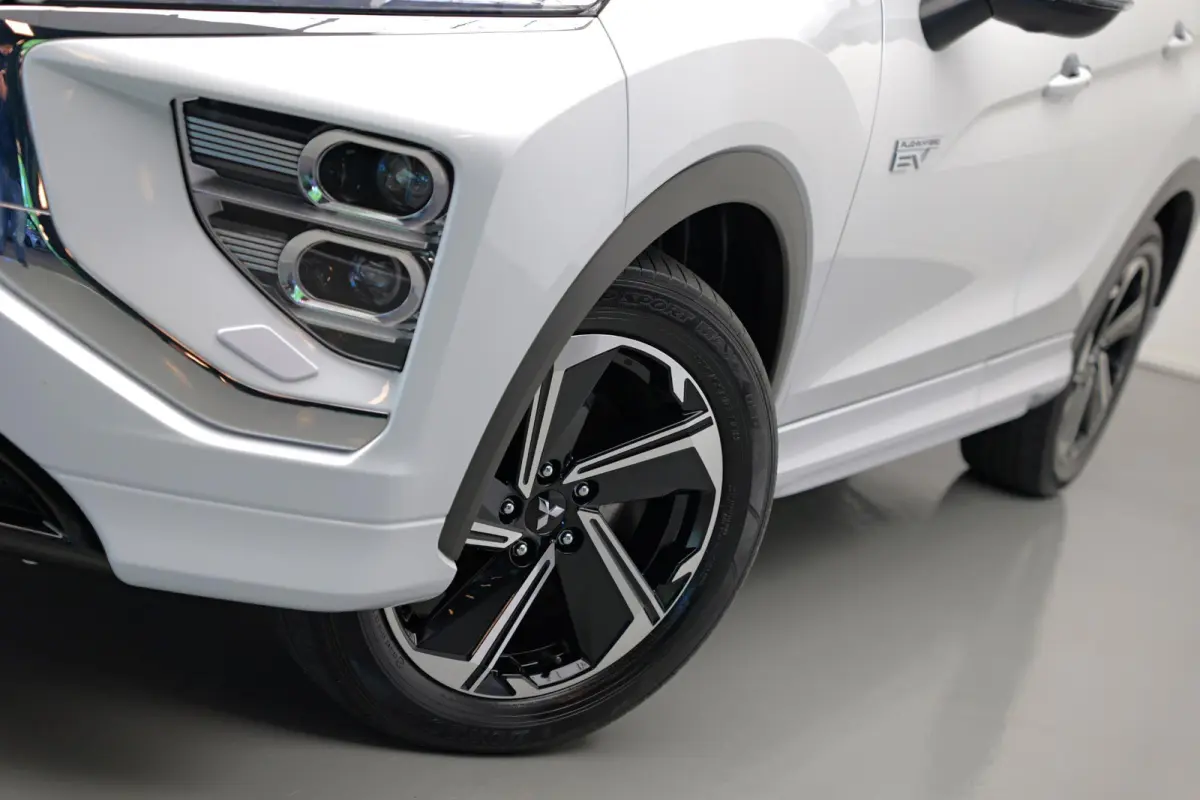 2.4 PHEV Instyle |Pano|HUD|Leder|360|Trekhaak|