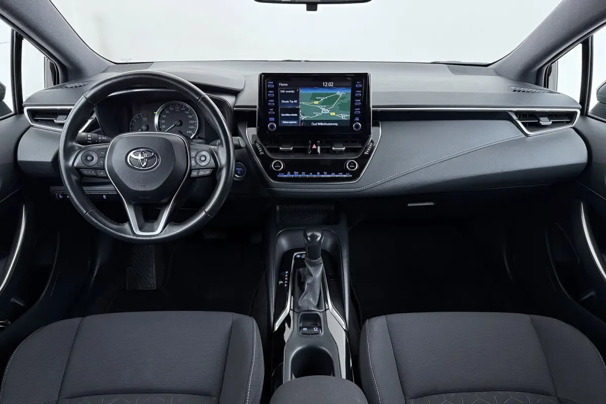 1.8 Hybrid Active | Org NL | Trekhaak | CarPlay | Camera | 92.000 KM! | Dealer Ond. |