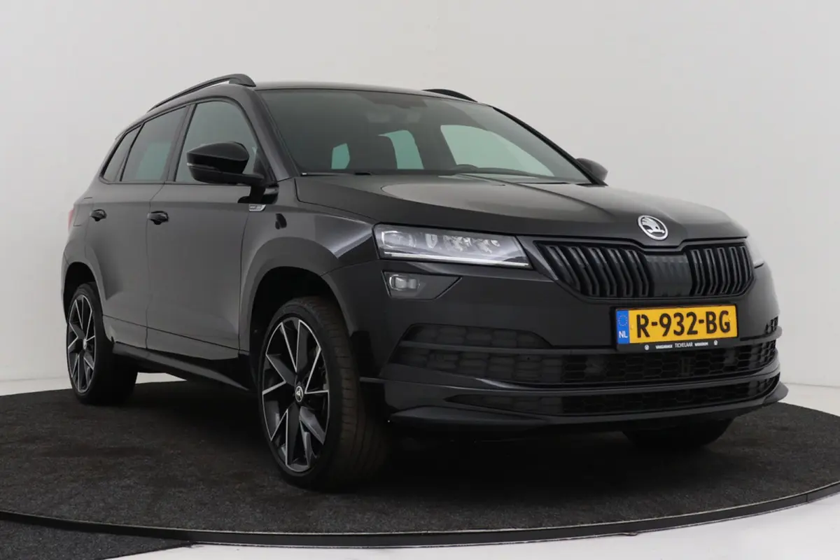 1.5 TSI Sportline Business | Uitklap Trekhaak | Camera | Stuur-/Stoelverwarming | Climate Control | CarPlay |