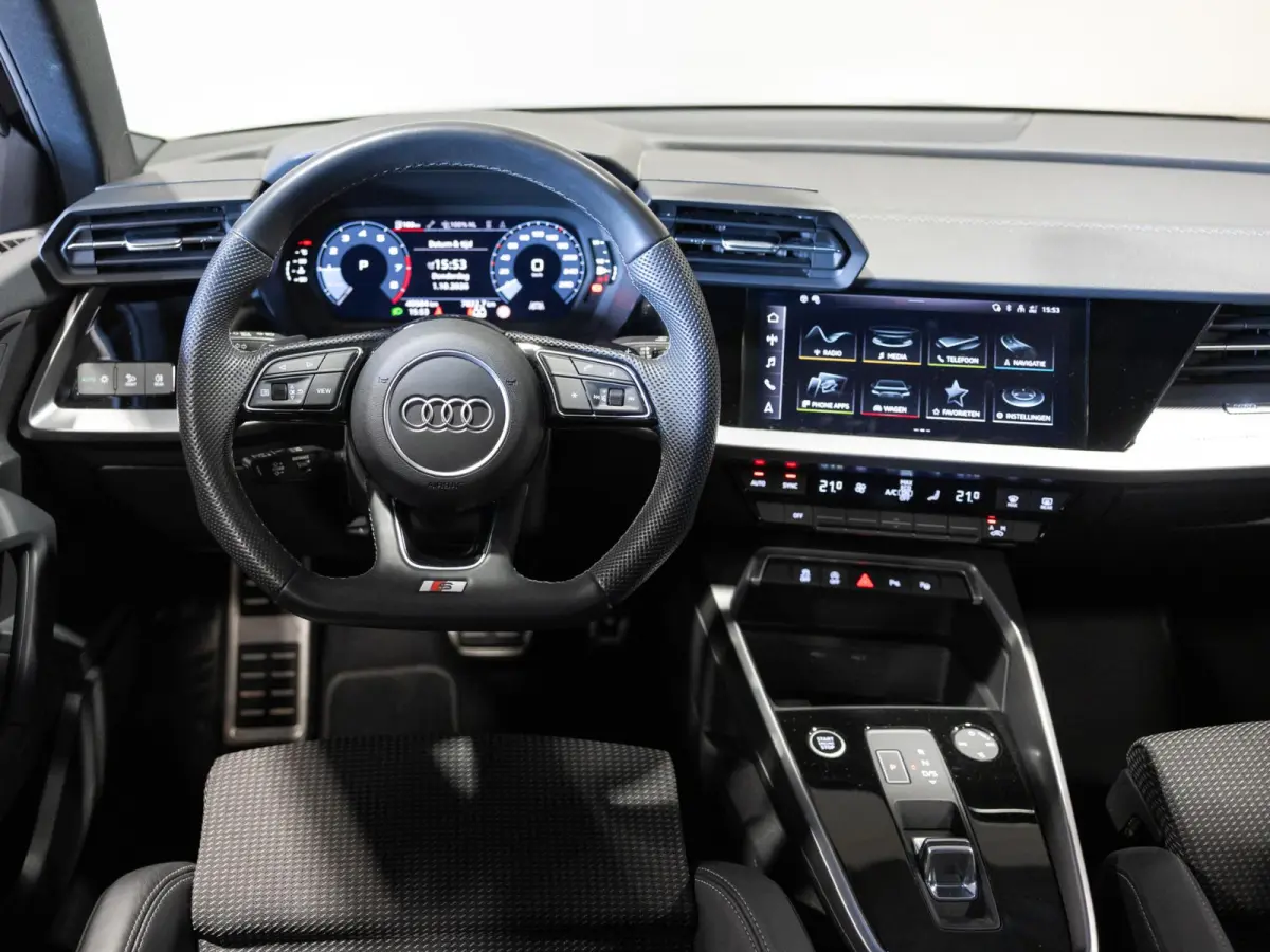 35 TFSI S-Line edition / 150pk / NAP / Panorama dak / Achteruitrij camera /