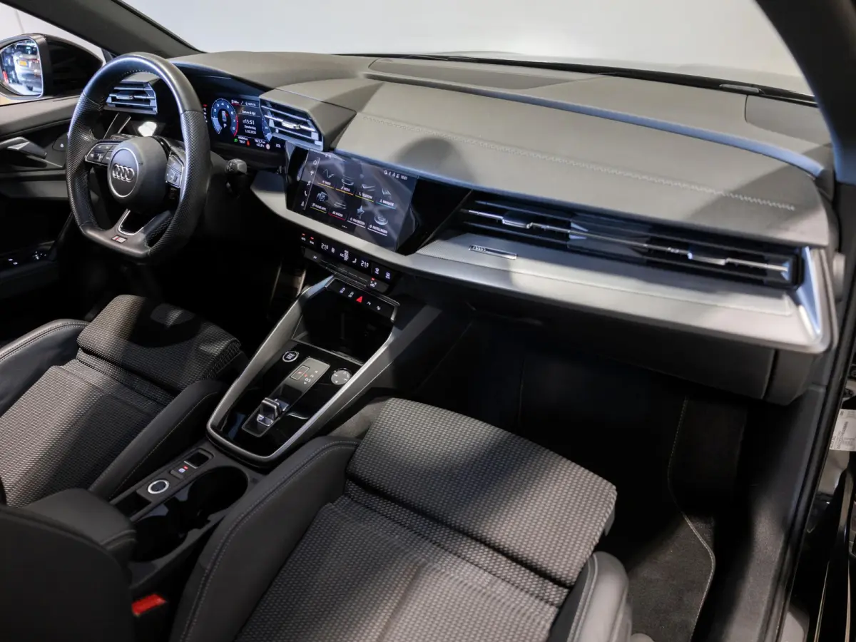 35 TFSI S-Line edition / 150pk / NAP / Panorama dak / Achteruitrij camera /