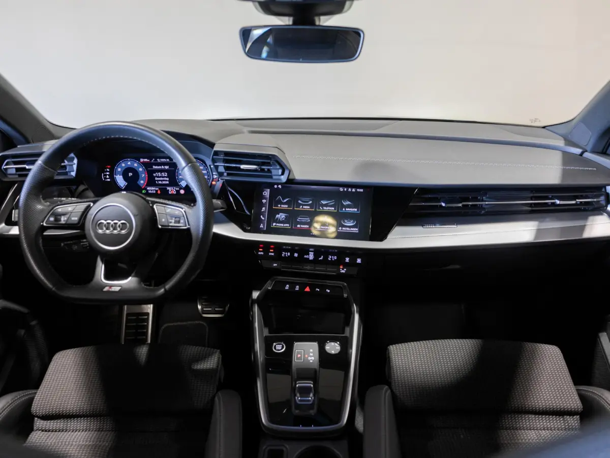 35 TFSI S-Line edition / 150pk / NAP / Panorama dak / Achteruitrij camera /