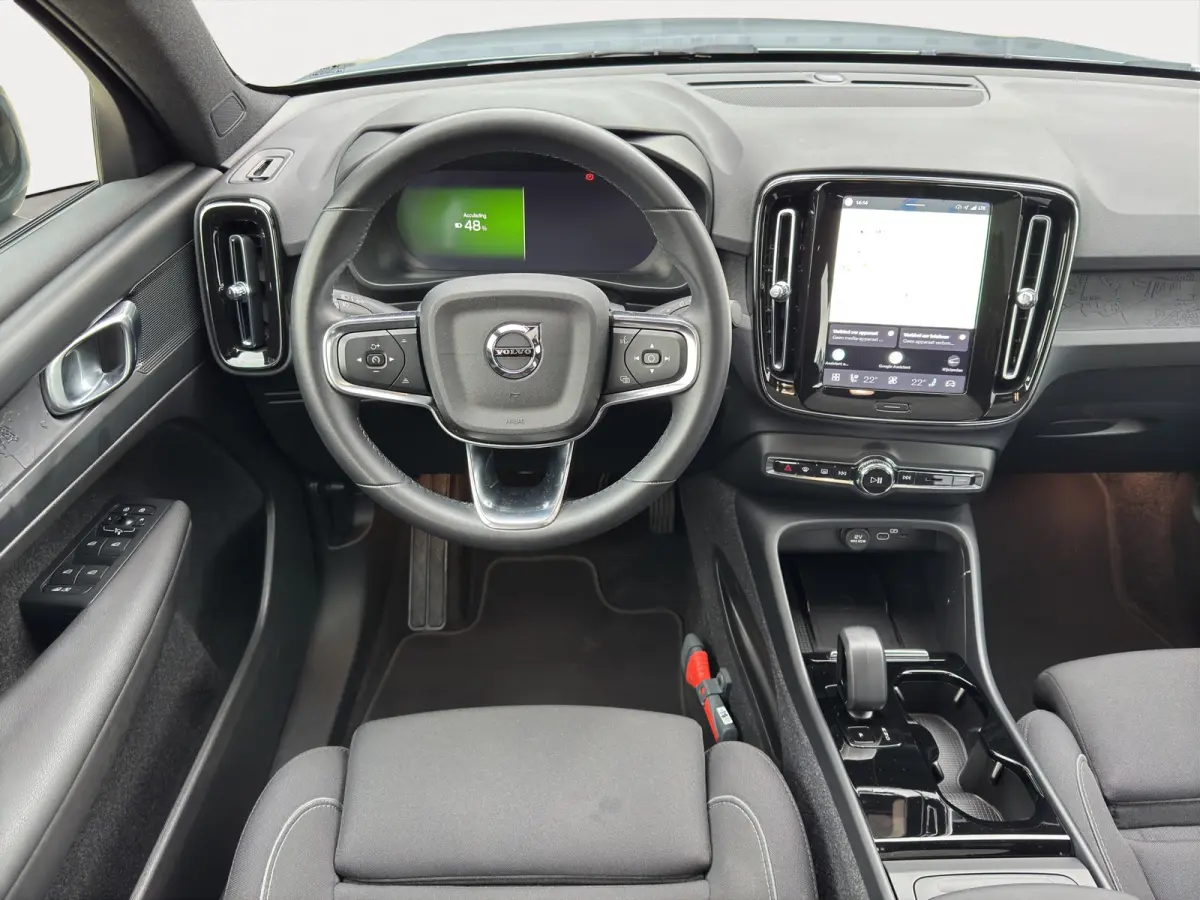Single Motor Core 69 kWh | Camera | Panoramadak | Warmtepomp | Apple Carplay\Android Auto |