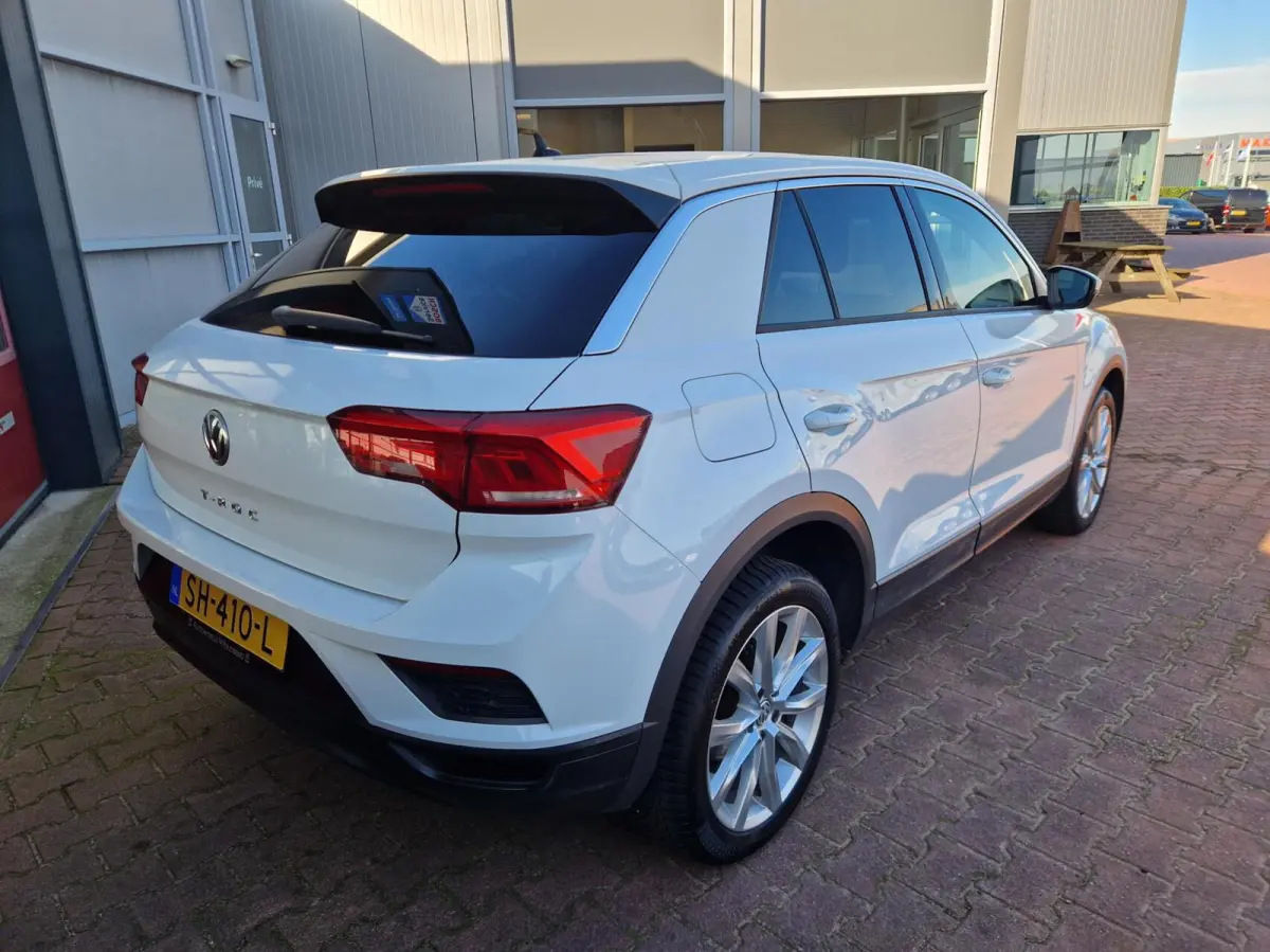 1.0 TSI 12MND BOVAG|AIRCO|REGENSENSOR| ELEKTR. RAMEN|4X NWE ALLSEASON|REMMEN V+A NIEUW
