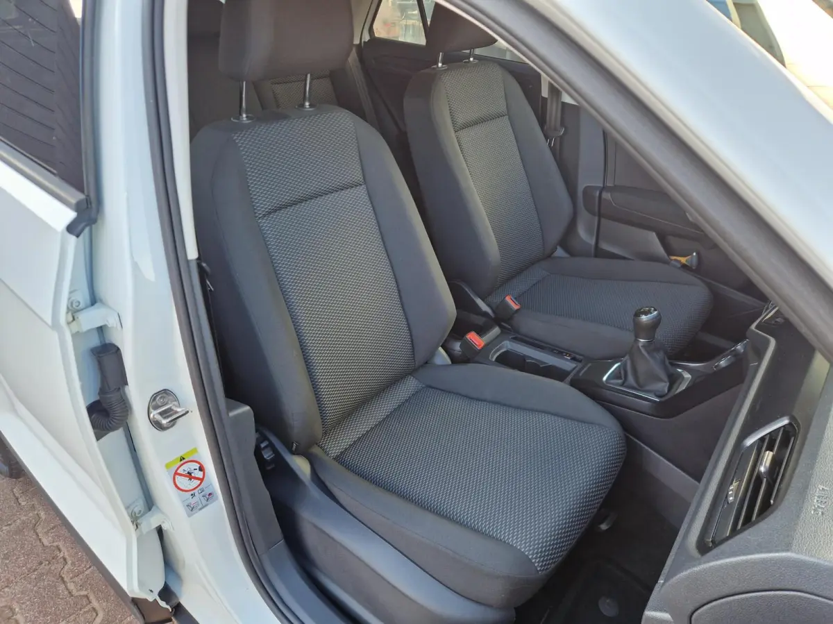1.0 TSI 12MND BOVAG|AIRCO|REGENSENSOR| ELEKTR. RAMEN|4X NWE ALLSEASON|REMMEN V+A NIEUW
