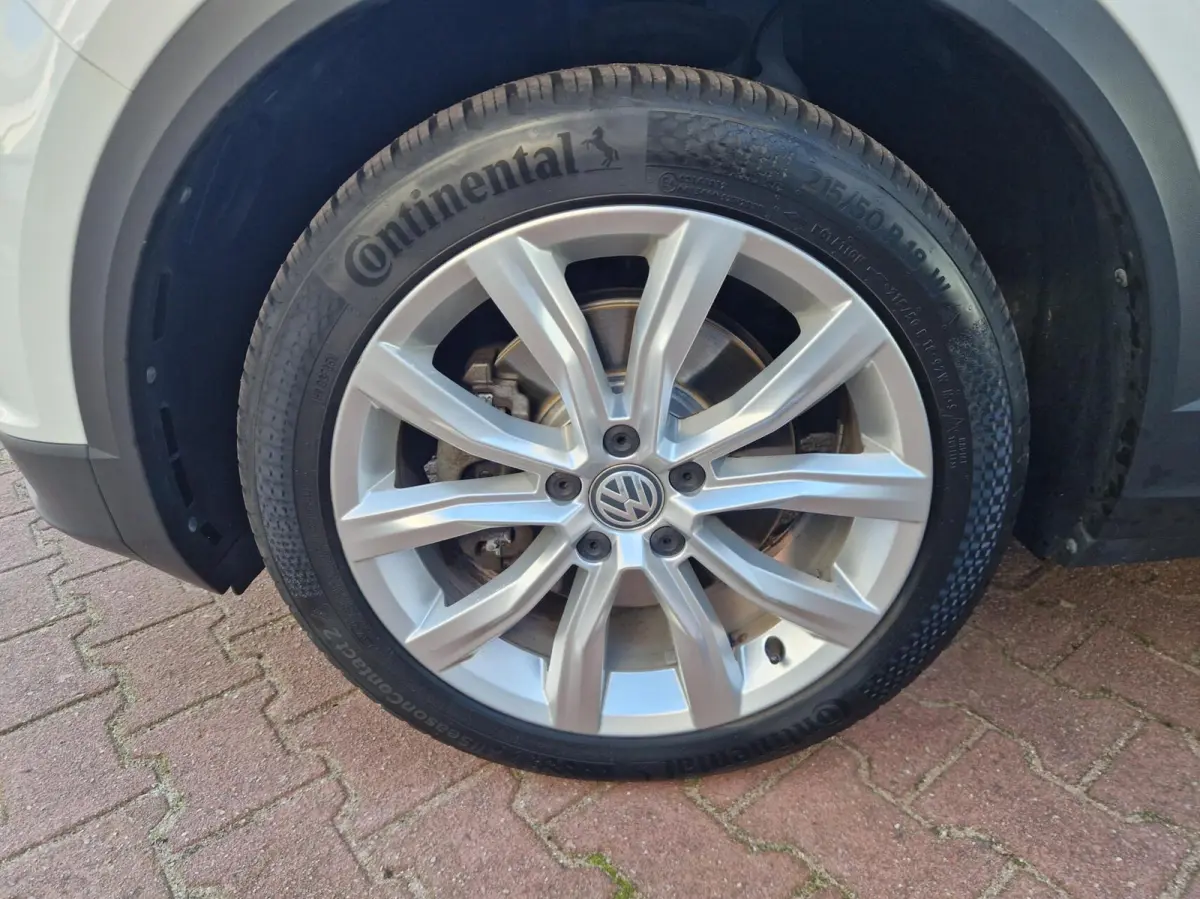 1.0 TSI 12MND BOVAG|AIRCO|REGENSENSOR| ELEKTR. RAMEN|4X NWE ALLSEASON|REMMEN V+A NIEUW