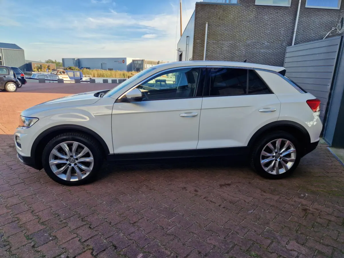 1.0 TSI 12MND BOVAG|AIRCO|REGENSENSOR| ELEKTR. RAMEN|4X NWE ALLSEASON|REMMEN V+A NIEUW