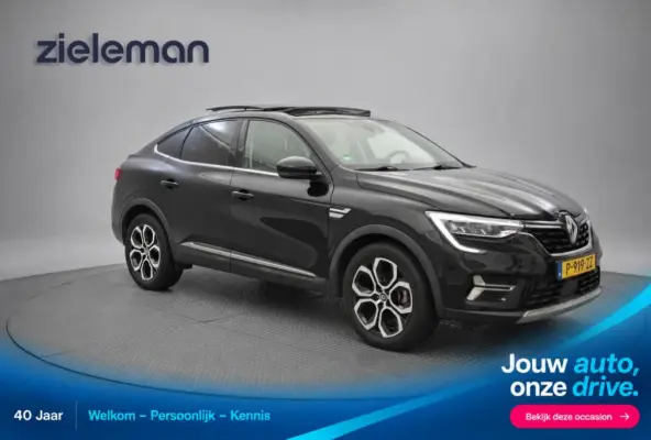 1.6 E-Tech Hybrid 145 Intens - Panorama, Digitaal Cockpit, Carplay, Camera