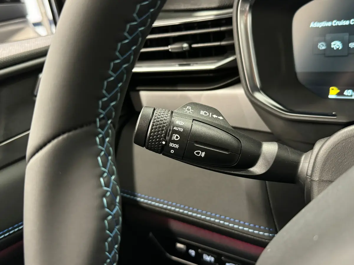 1.5 | 360 Camera | Panoramadak | Apple Carplay/Android Auto | Cruise control adaptief |