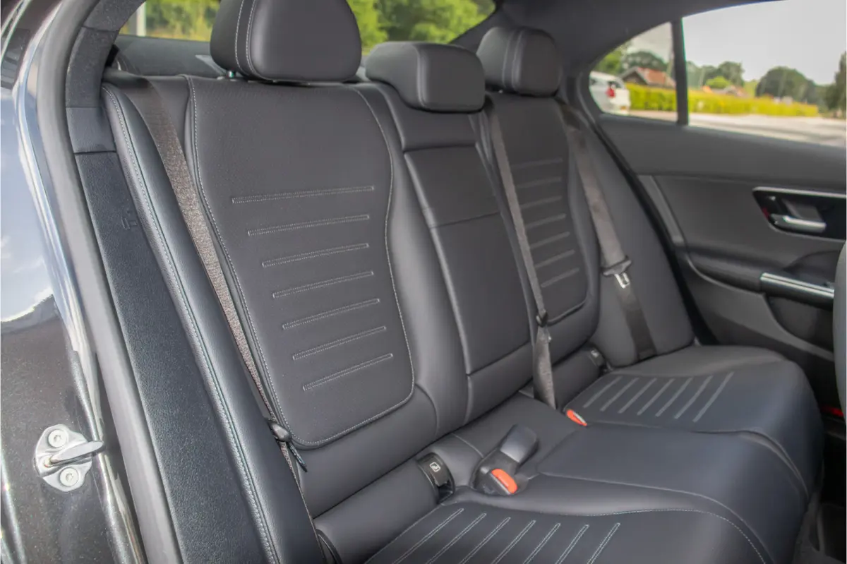 180 AMG Line, Origineel NL, 360 Camera, Memory, Augmented Reality, Leder, Keyless, Sfeerverlichting.