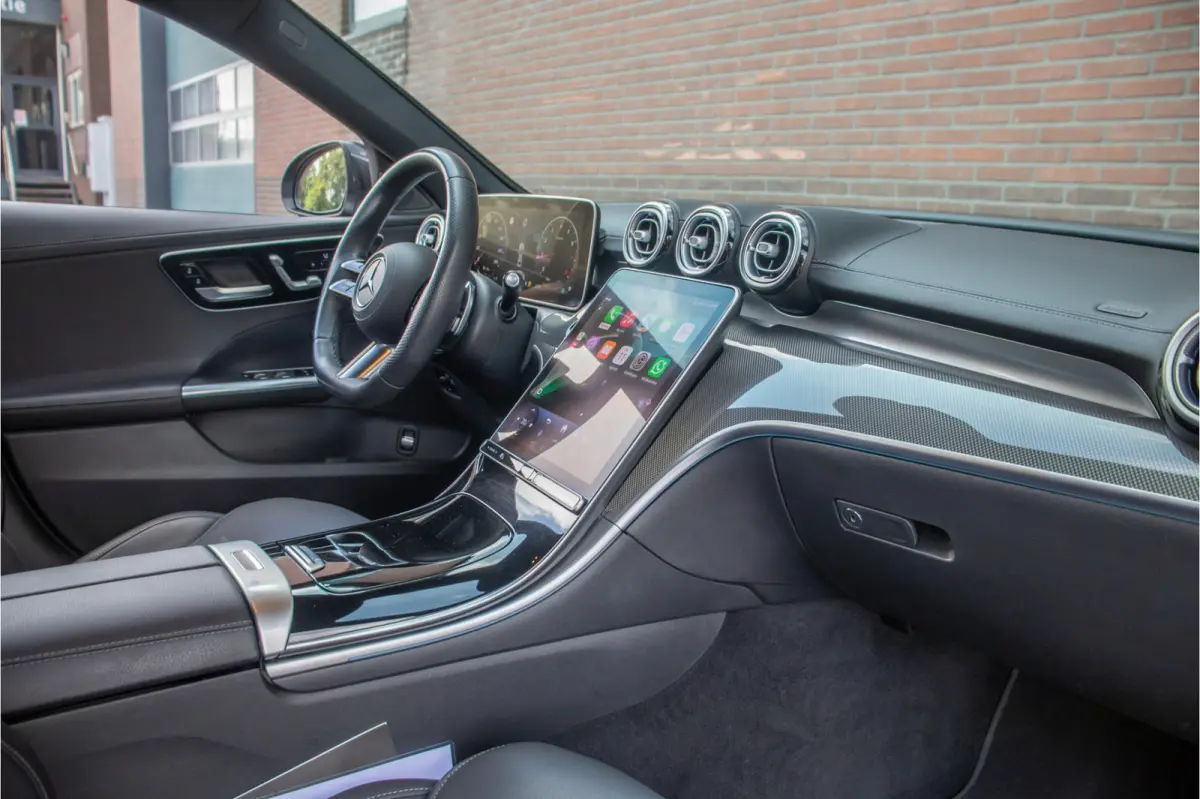 180 AMG Line, Origineel NL, 360 Camera, Memory, Augmented Reality, Leder, Keyless, Sfeerverlichting.