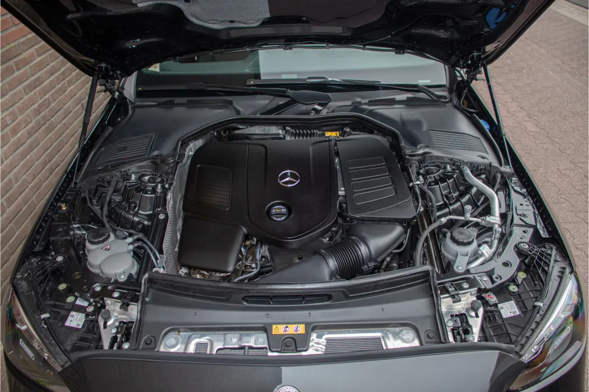 180 AMG Line, Origineel NL, 360 Camera, Memory, Augmented Reality, Leder, Keyless, Sfeerverlichting.