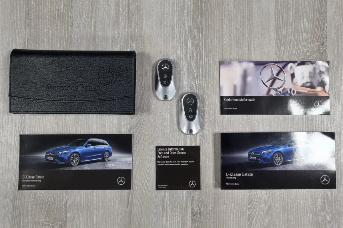 200 Launch Edition AMG Line, Origineel NL, Panoramadak, Trekhaak, Stoelverwarming, Carplay, Sfeerverlichting, Camera.