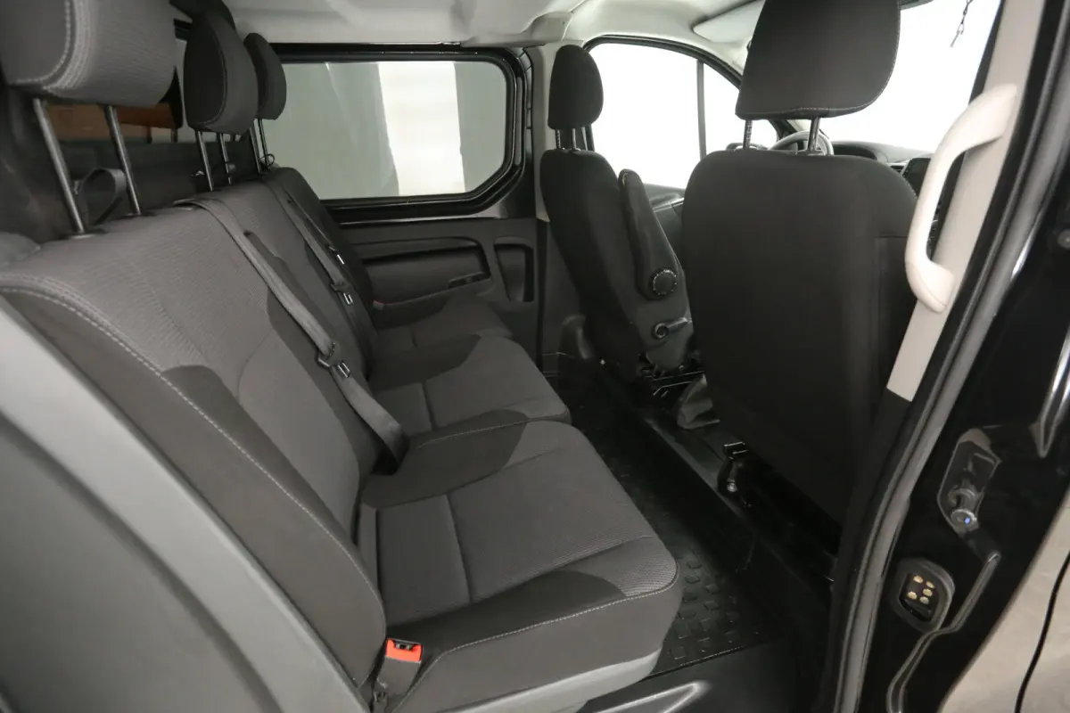 2.0 MultiJet 145PK L2H1 | Dubbele Cabine | Airco | Cruise | Trekhaak | Parkeersens. | LED