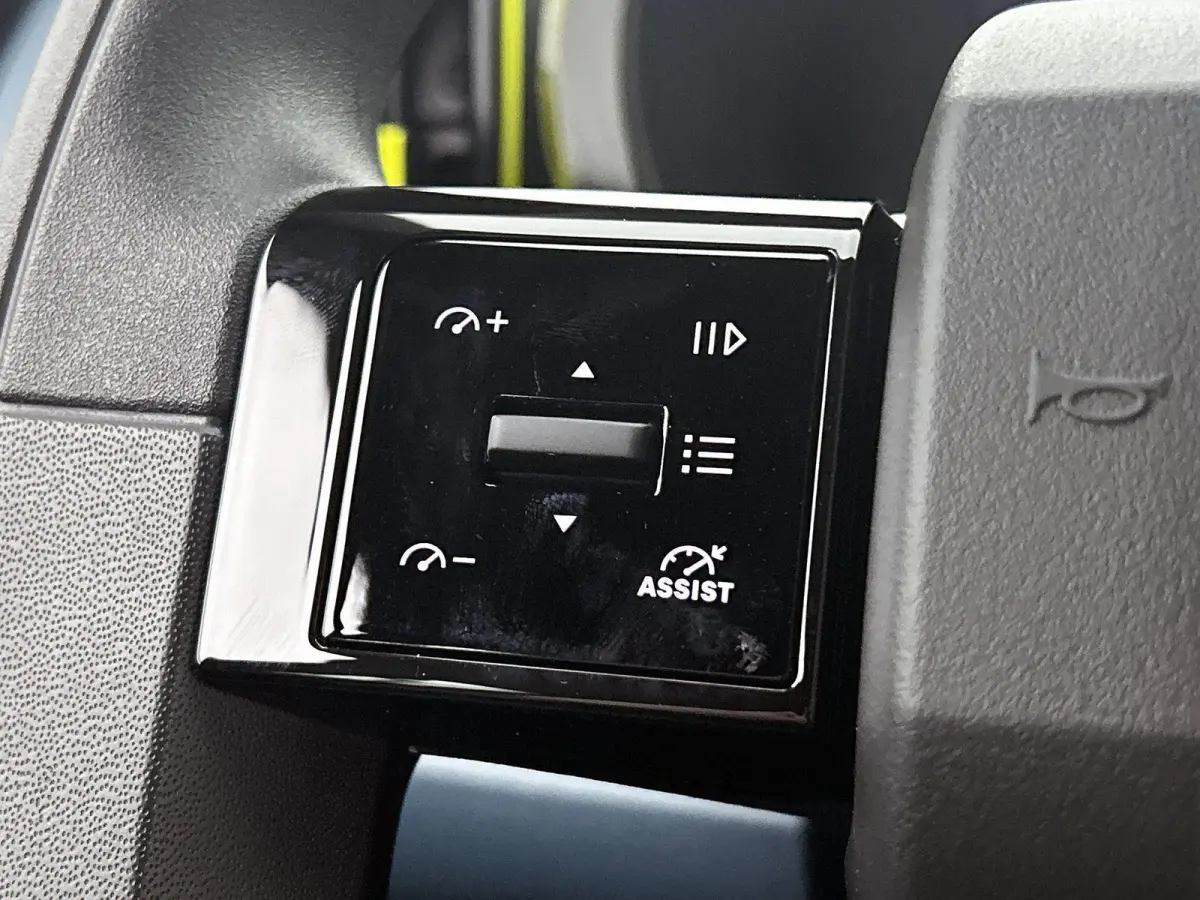1.2 Hybrid ICON | Apple carplay & Android auto | Parkeersensoren | Bluetooth | Cruise control |