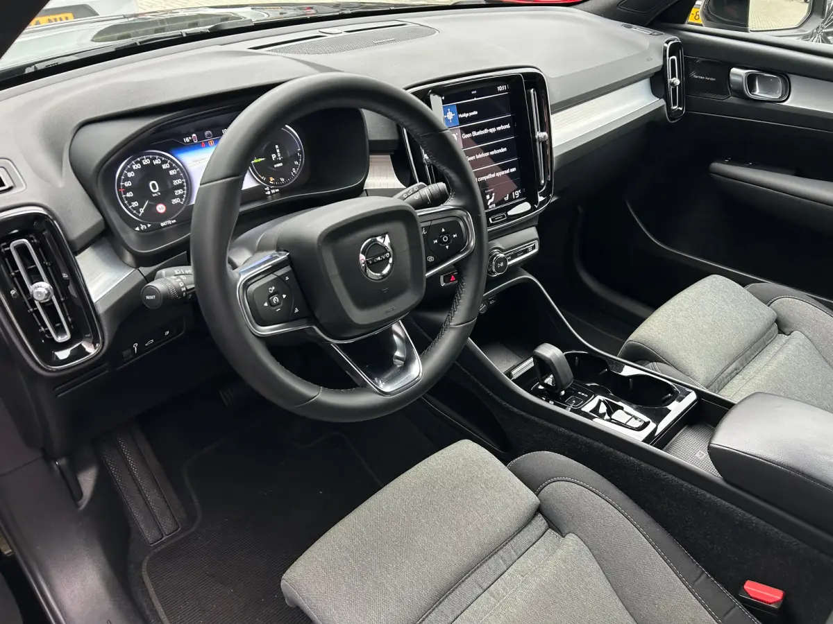 1.5 T4 Plug-in hybrid Plus Dark | Harman/Kardon | SoH 94% | Camera | Apple Carplay | Keyless |