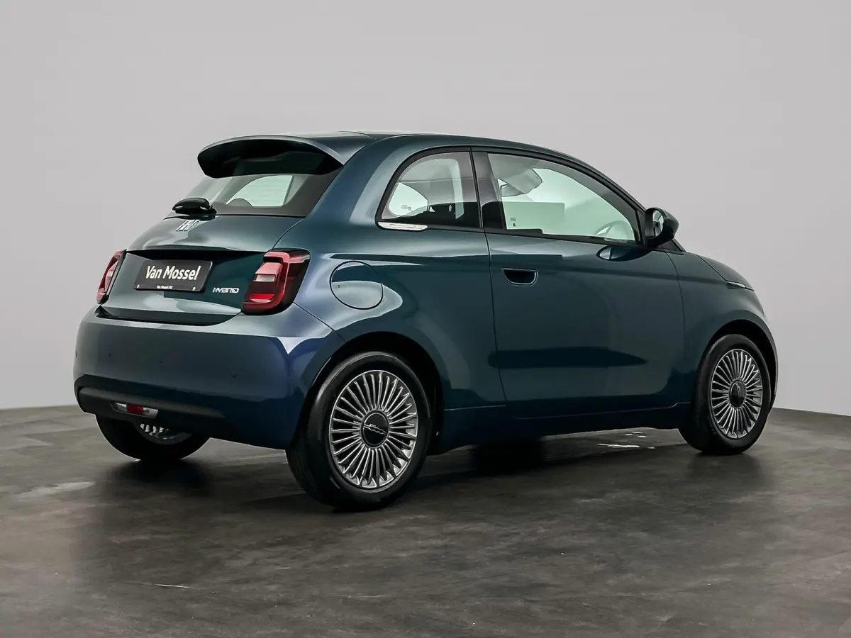 1.0 Hybrid Torino Launch Edition | DEMOVOORDEEL | Cruise Control | PDC | Apple Carplay/Android Auto | 2+6 JAAR GARANTIE |