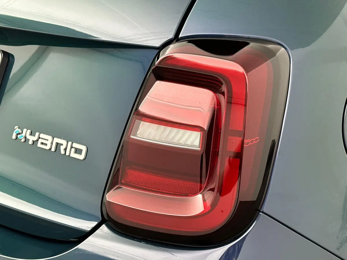 1.0 Hybrid Torino Launch Edition | DEMOVOORDEEL | Cruise Control | PDC | Apple Carplay/Android Auto | 2+6 JAAR GARANTIE |
