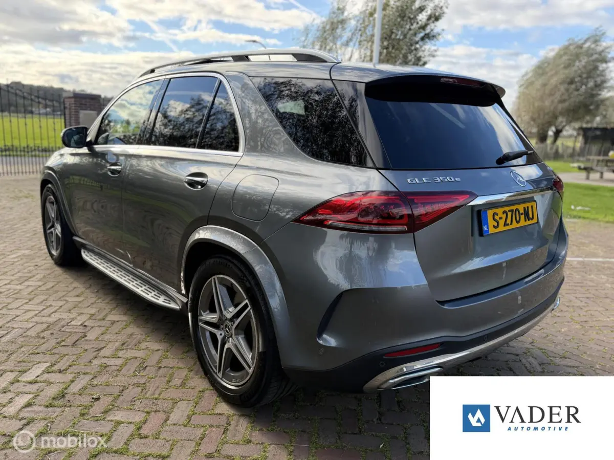 350 e 4MATIC AMG Airmatic Pano Burmester Trkh