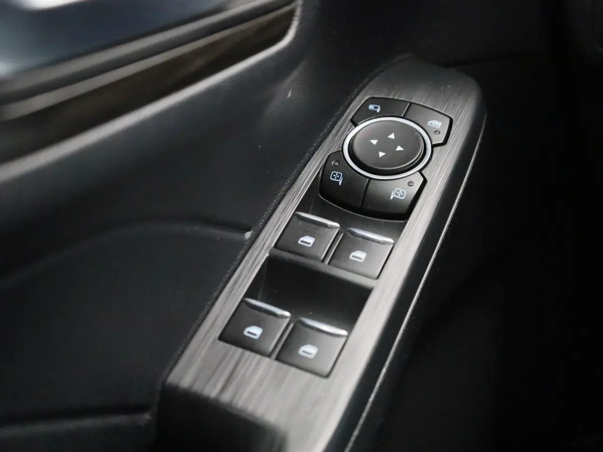 2.5 PHEV Vignale | TREKHAAK | MEMORY | Achteruitrijcamera | Adaptieve Cruise Control | LEDER | Panoramadak | WINTERPACK | Head-Up Display | VOL!