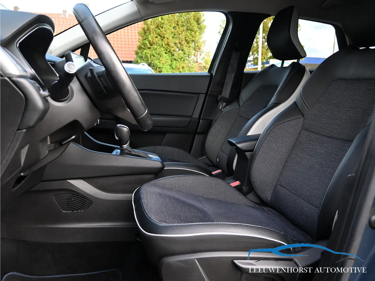 1.3 TCe 130 Intens, camera, navi, clima, cruise, pdc, trekhaak 1.500 kg, dealer auto