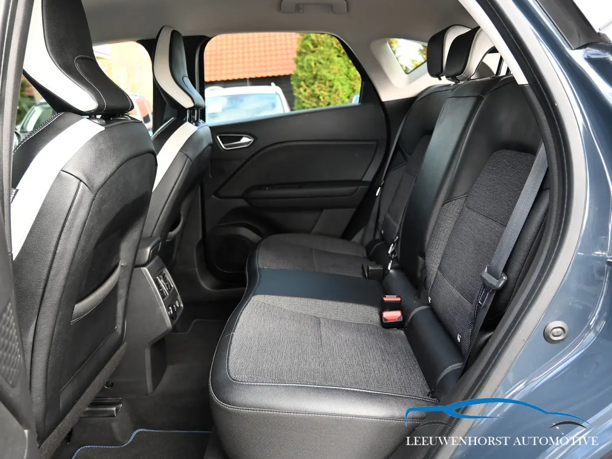 1.3 TCe 130 Intens, camera, navi, clima, cruise, pdc, trekhaak 1.500 kg, dealer auto