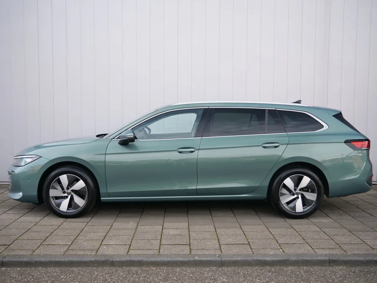 1.5 eTSI Edition 150 Pk Automaat Navigatie / DAB / Apple Carplay / 360 camera / Trekhaak / Parkeerassistent