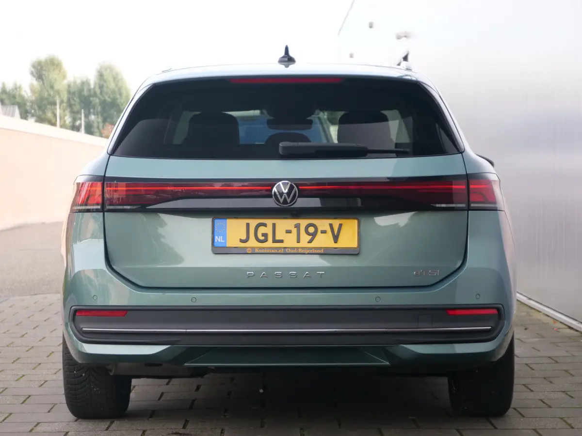 1.5 eTSI Edition 150 Pk Automaat Navigatie / DAB / Apple Carplay / 360 camera / Trekhaak / Parkeerassistent