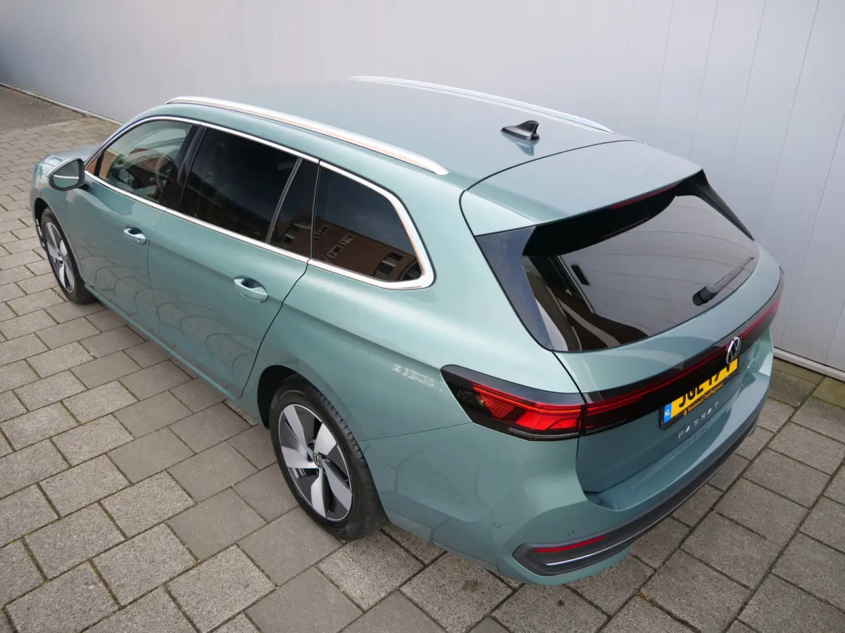 1.5 eTSI Edition 150 Pk Automaat Navigatie / DAB / Apple Carplay / 360 camera / Trekhaak / Parkeerassistent
