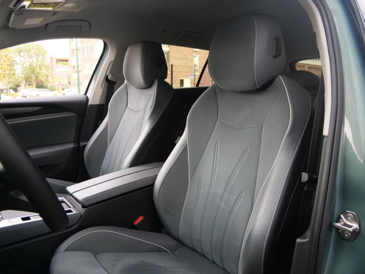 1.5 eTSI Edition 150 Pk Automaat Navigatie / DAB / Apple Carplay / 360 camera / Trekhaak / Parkeerassistent