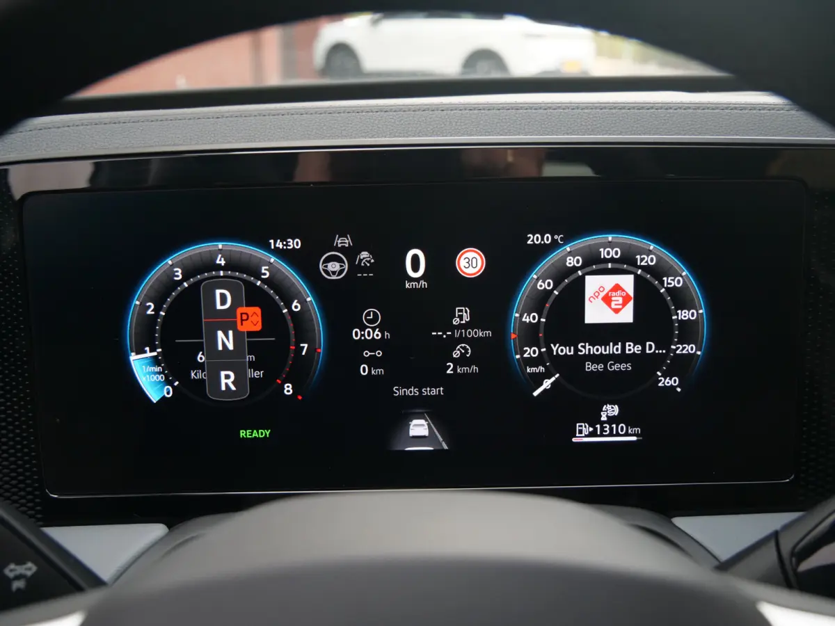 1.5 eTSI Edition 150 Pk Automaat Navigatie / DAB / Apple Carplay / 360 camera / Trekhaak / Parkeerassistent