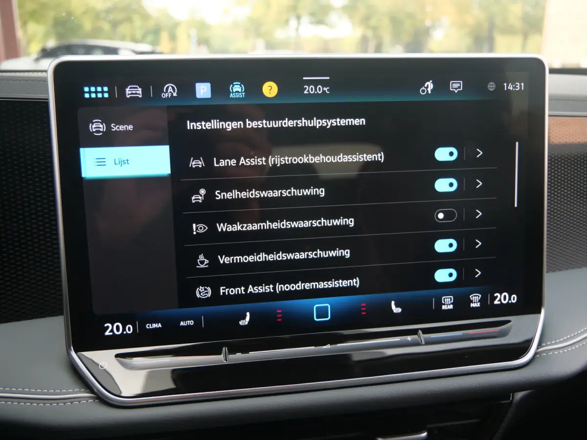 1.5 eTSI Edition 150 Pk Automaat Navigatie / DAB / Apple Carplay / 360 camera / Trekhaak / Parkeerassistent