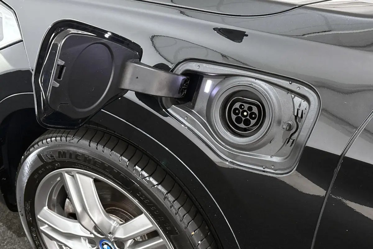 xDrive25e Executive M Sport Trekhaak Stoelverwarming Apple CarPlay