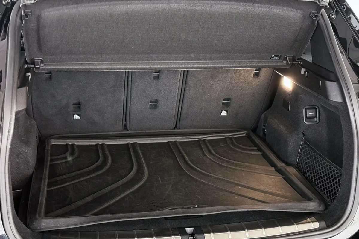 xDrive25e Executive M Sport Trekhaak Stoelverwarming Apple CarPlay