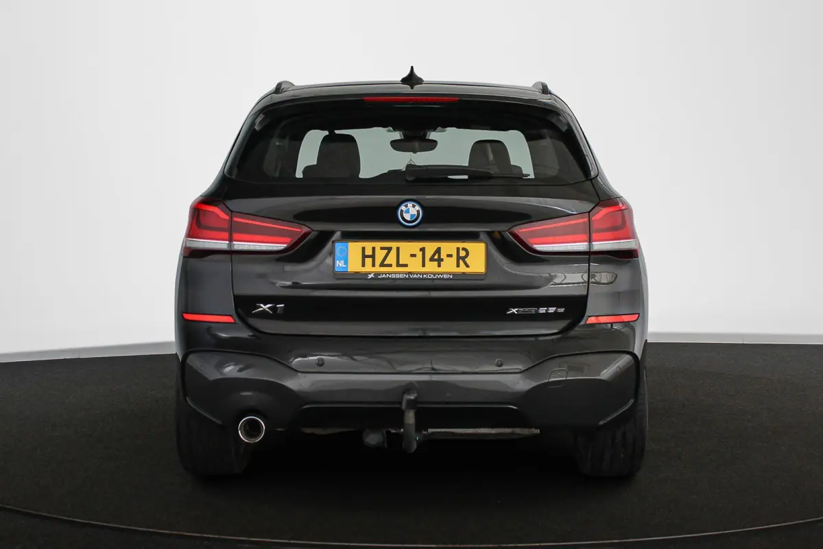 xDrive25e Executive M Sport Trekhaak Stoelverwarming Apple CarPlay