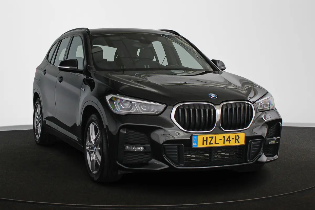xDrive25e Executive M Sport Trekhaak Stoelverwarming Apple CarPlay